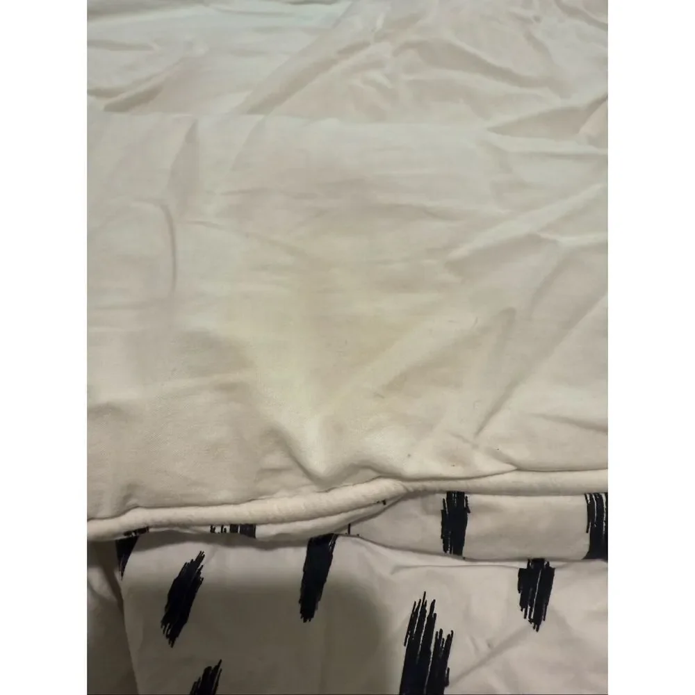 WAMSUTTA 7-Piece King Comforter Set White Black Spots Cheetah Print